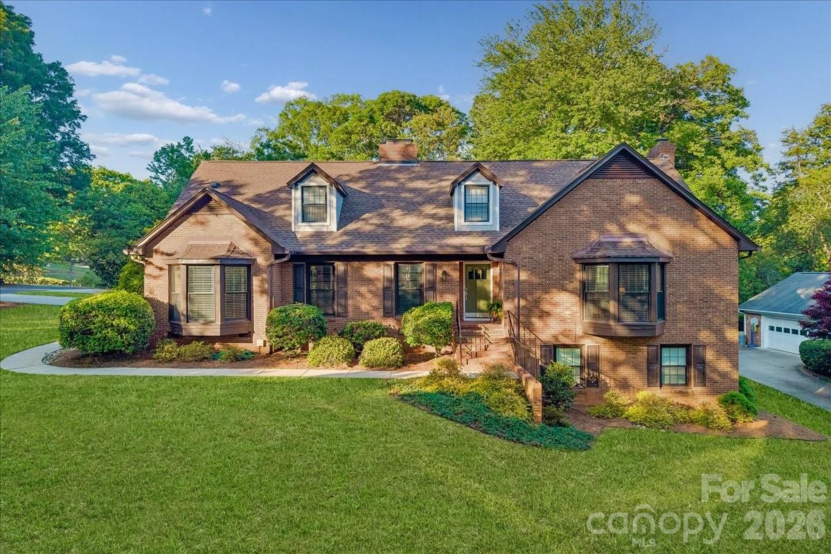 409 Whitestone Road Charlotte, NC 28270 - Photo 3 of 47