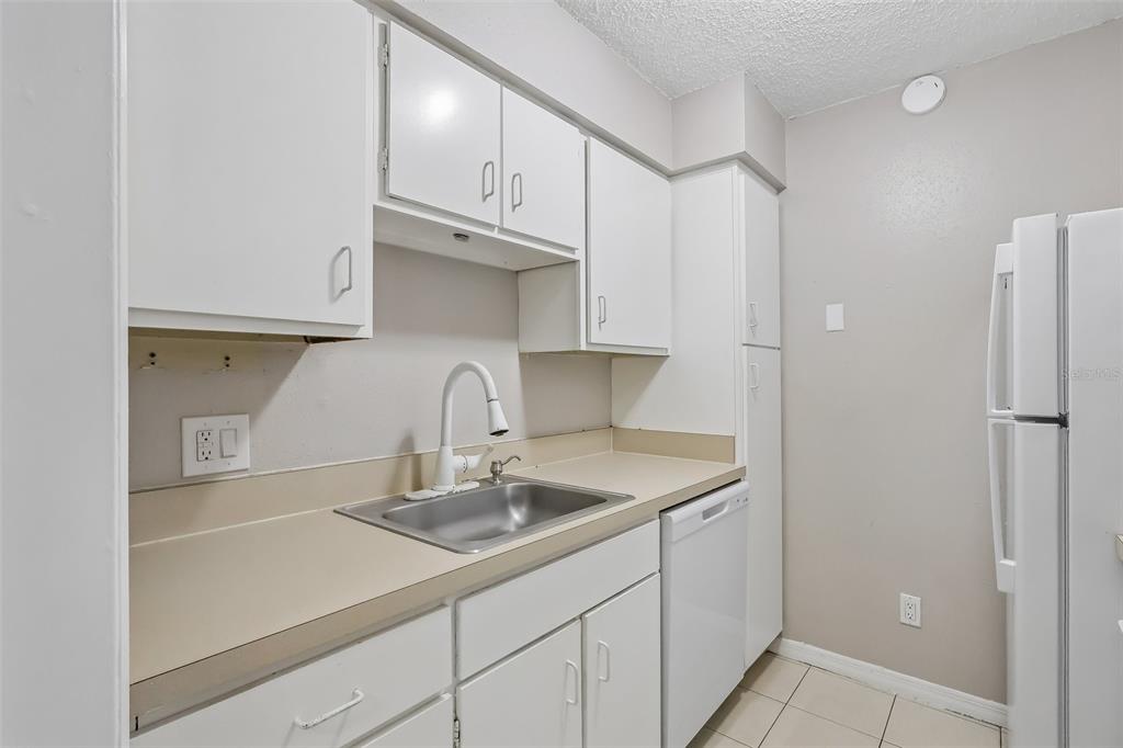 305 Wymore Road, Unit 208 Altamonte Springs, FL 32714 - Photo 16 of 29