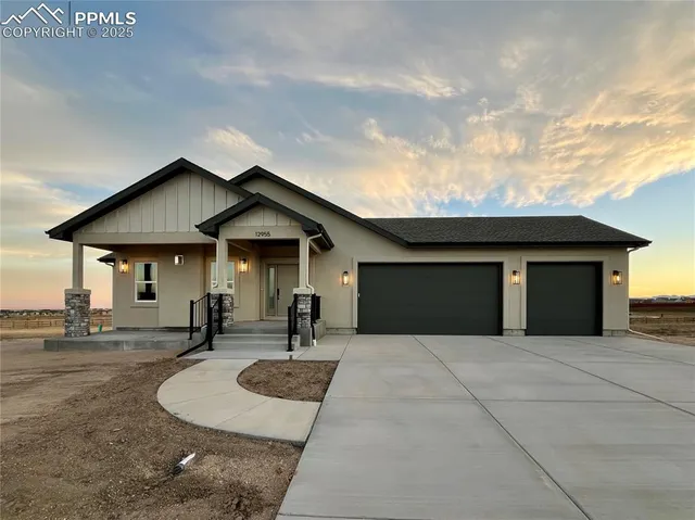 $900,000 | 12955 Sunrise Ridge Drive, Peyton, CO 80831