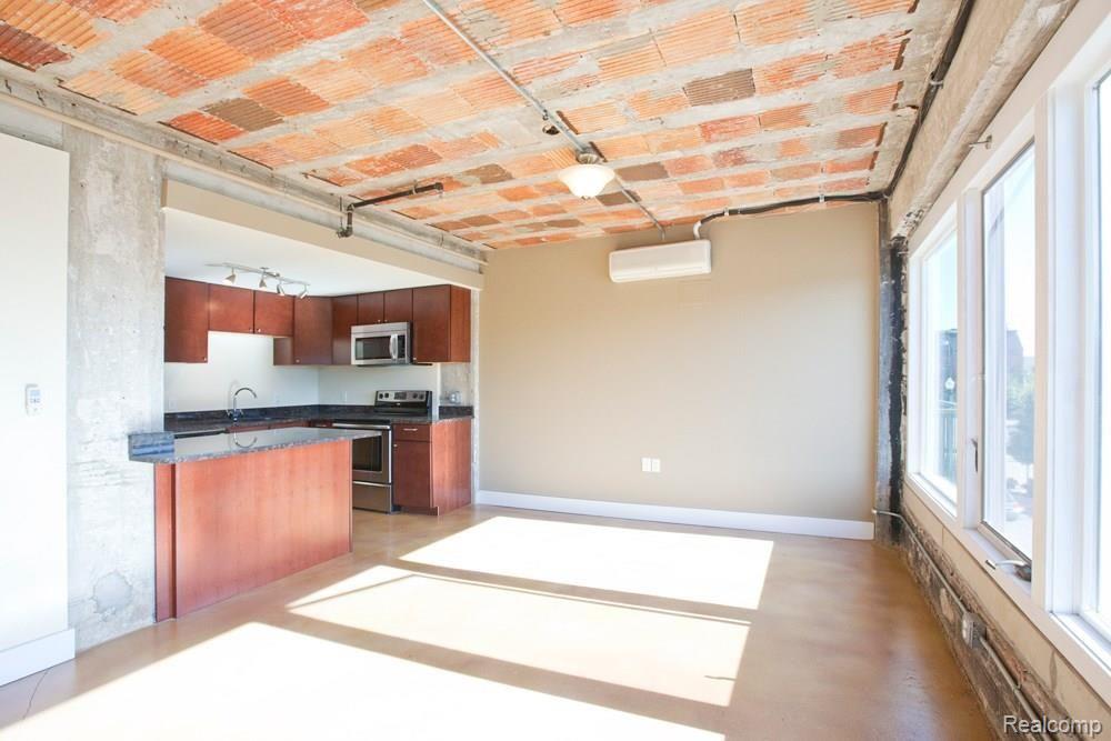2915 John R Street, Unit 211 Detroit, MI 48201 - Photo 3 of 13