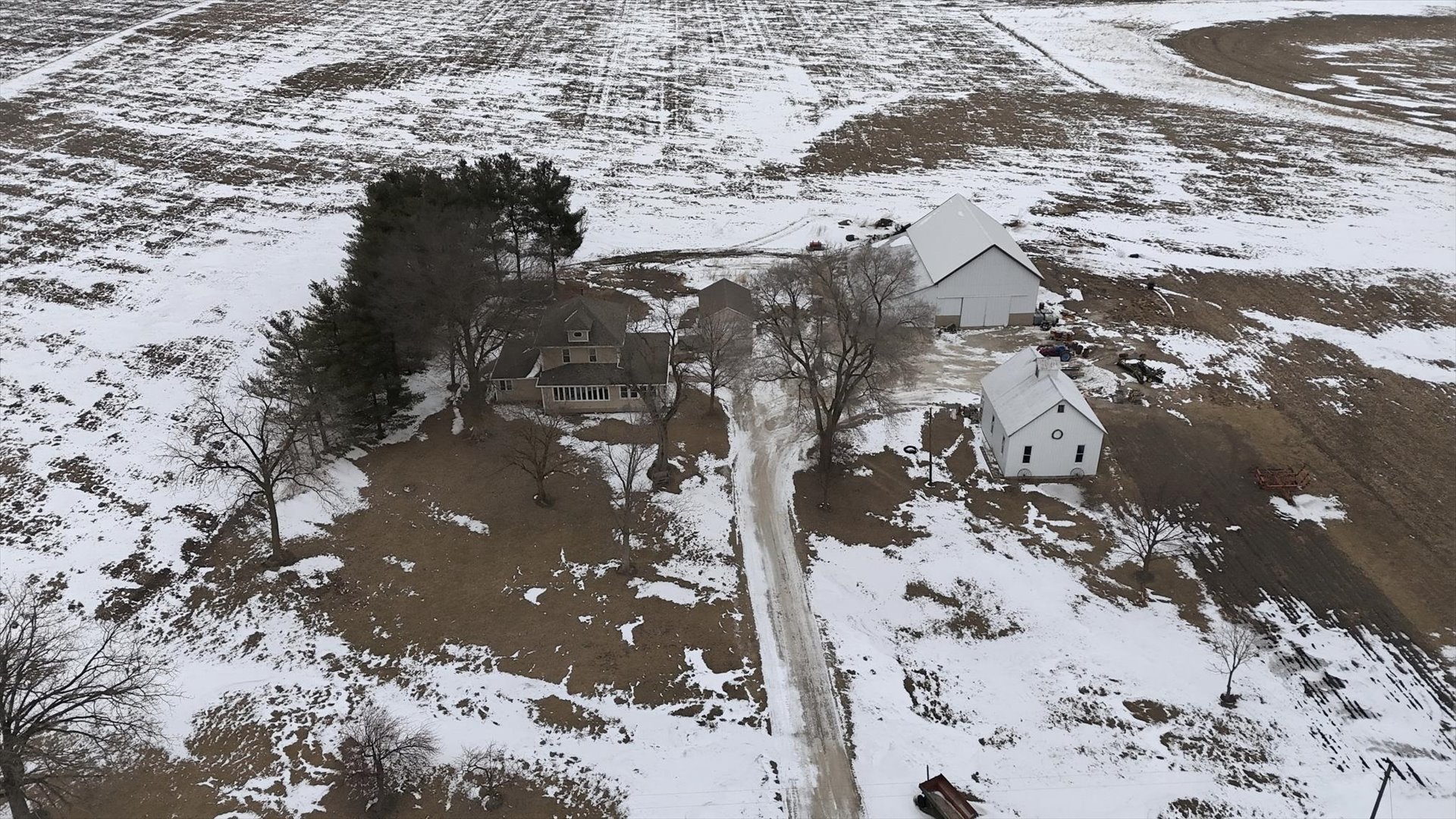 422 East 600 North Road Buckley, IL 60918 - Photo 34 of 36