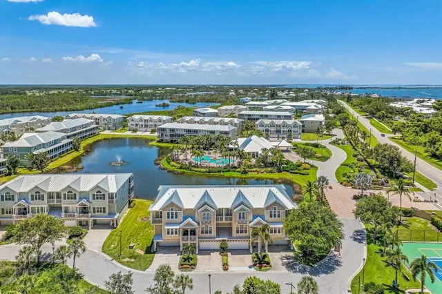 $450,000 | 10301 Coral Landings Lane, Unit 6, Placida, FL 33946