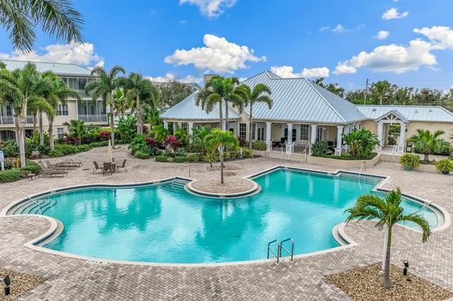 $450,000 | 10301 Coral Landings Lane, Unit 6, Placida, FL 33946