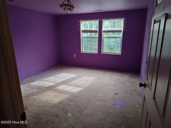 $195,000 | 930 Highway 70, Stacy, NC 28581