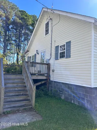 $195,000 | 930 Highway 70, Stacy, NC 28581