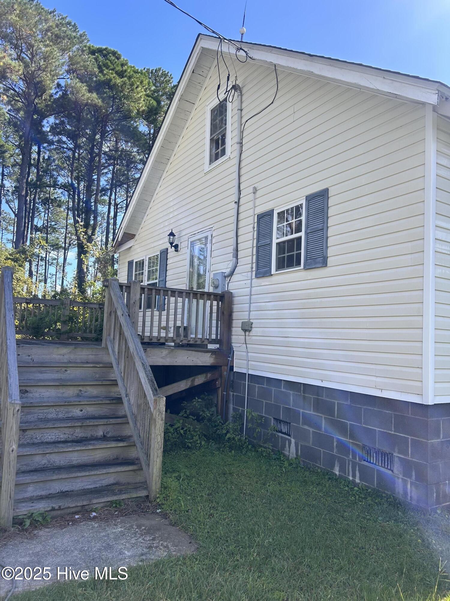 930 Highway 70 Stacy, NC 28581 - Photo 3 of 13 IMG_4934