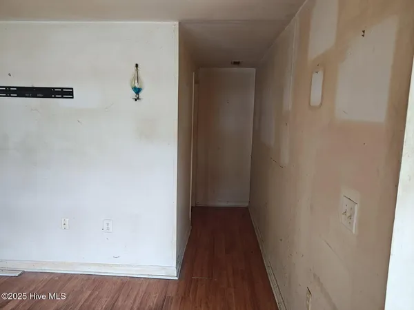 $195,000 | 930 Highway 70, Stacy, NC 28581