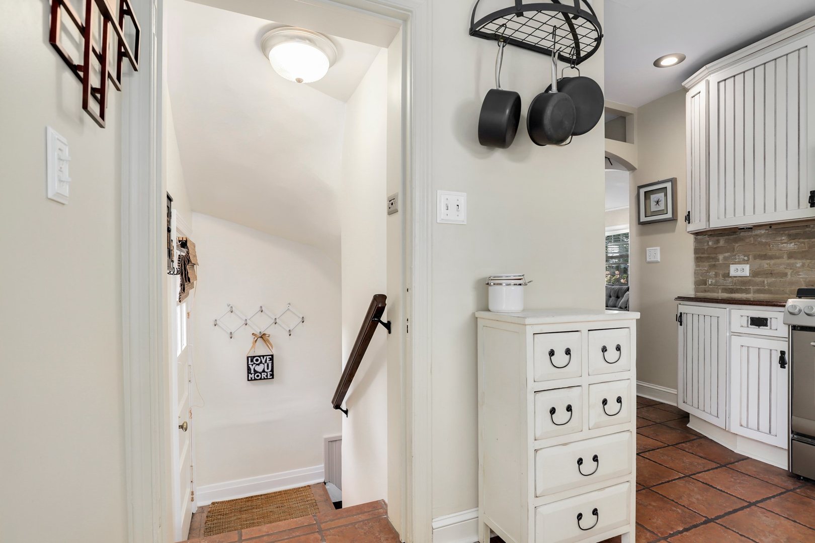 700 Selborne Road Riverside, IL 60546 - Photo 27 of 38