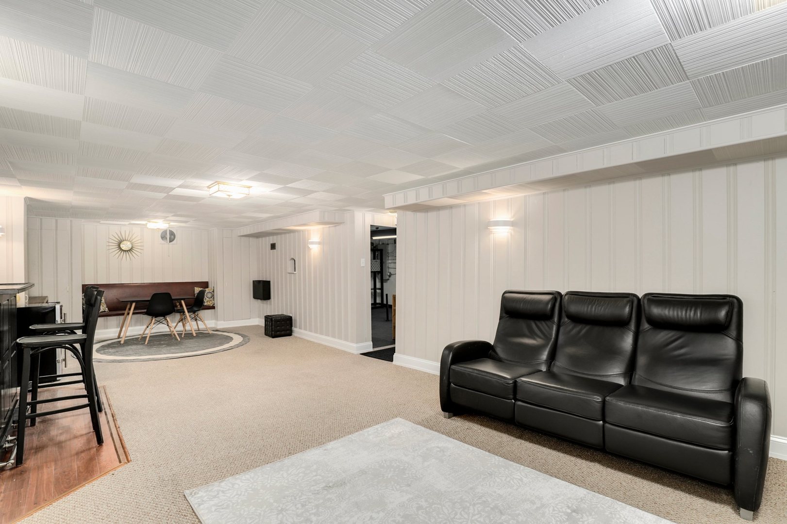 700 Selborne Road Riverside, IL 60546 - Photo 29 of 38