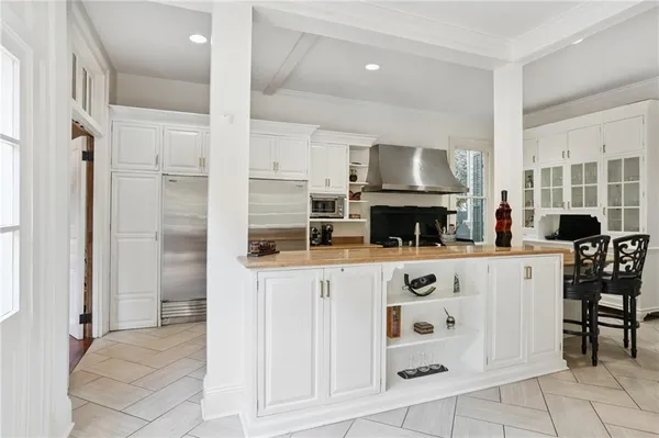 $1,949,000 | 5360 Chestnut Street, New Orleans, LA 70115