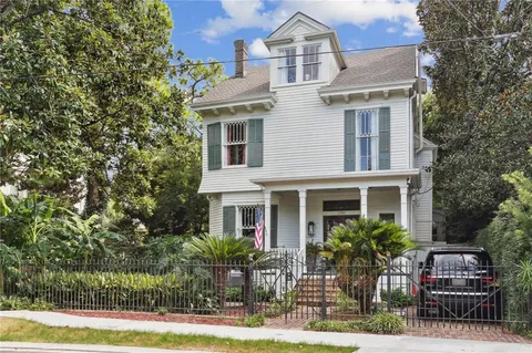 $1,995,000 | 5360 Chestnut Street, New Orleans, LA 70115