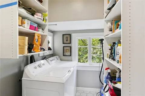 $1,995,000 | 5360 Chestnut Street, New Orleans, LA 70115