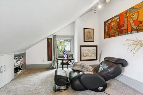 $1,995,000 | 5360 Chestnut Street, New Orleans, LA 70115