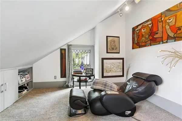 $1,949,000 | 5360 Chestnut Street, New Orleans, LA 70115