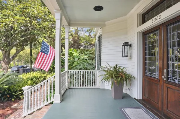 $1,949,000 | 5360 Chestnut Street, New Orleans, LA 70115
