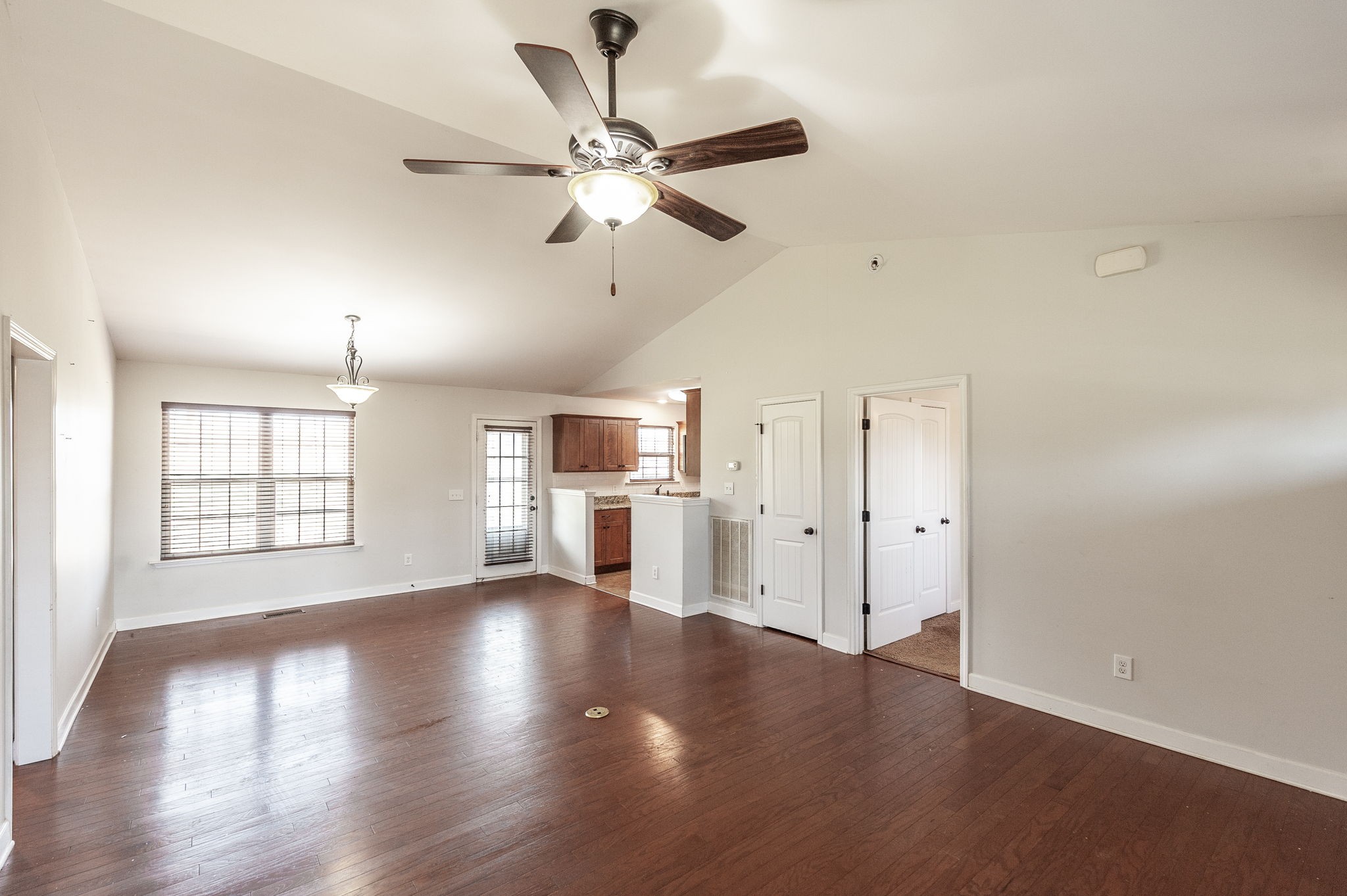 1711 Belotes Ferry Road Lebanon, TN 37087 - Photo 11 of 51 Gallery Image 11