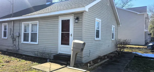 $139,000 | 219 East Taylor Street, Boonville, IN 47601