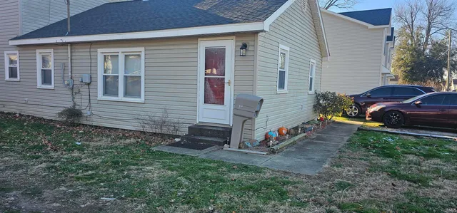 $145,000 | 219 East Taylor Street, Boonville, IN 47601