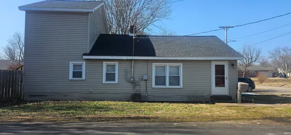 $139,000 | 219 East Taylor Street, Boonville, IN 47601