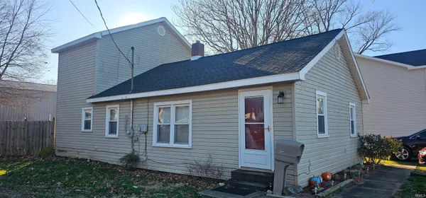 $139,000 | 219 East Taylor Street, Boonville, IN 47601