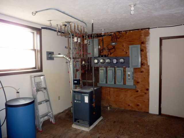 18864 Baseline Road Olivet, MI 49076 - Photo 19 of 19 Utility Room
