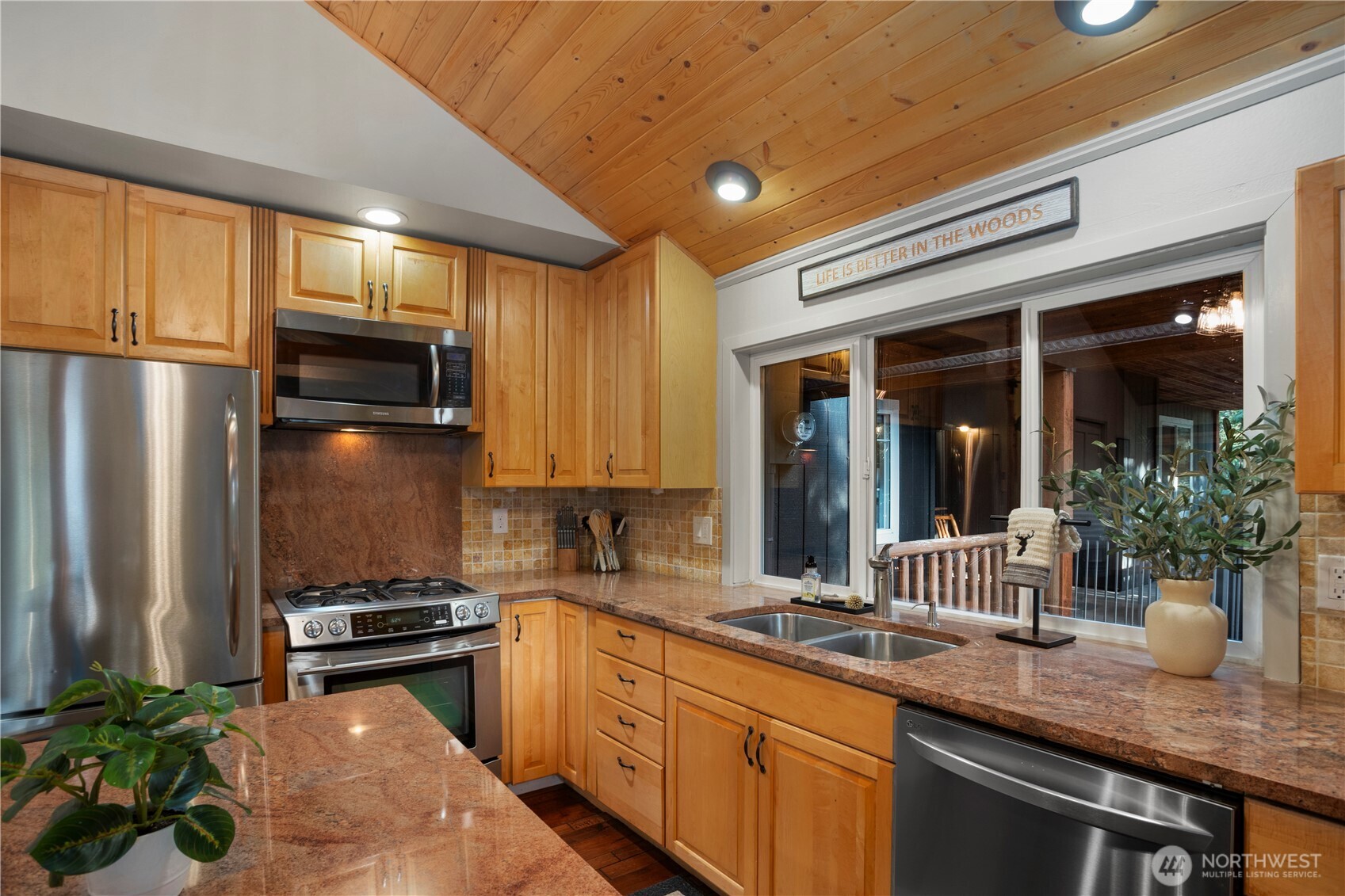 641 Double O Road Ronald, WA 98940 - Photo 8 of 35 Gallery Image 8