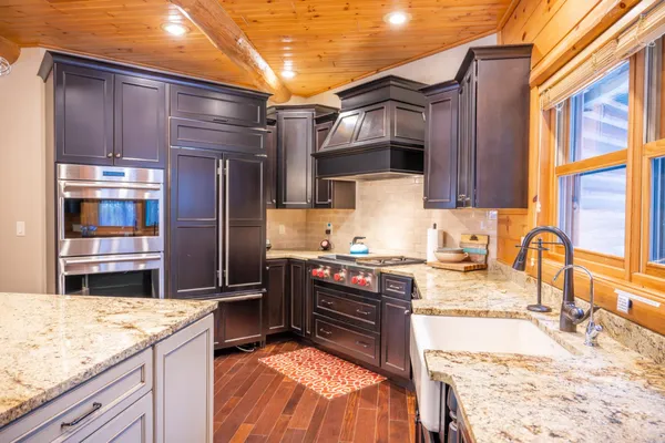 $1,350,000 | N14700 Porter Road, Nekoosa, WI 54457