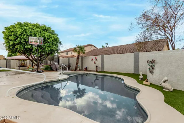 $790,000 | 5512 East Holmes Avenue, Mesa, AZ 85206