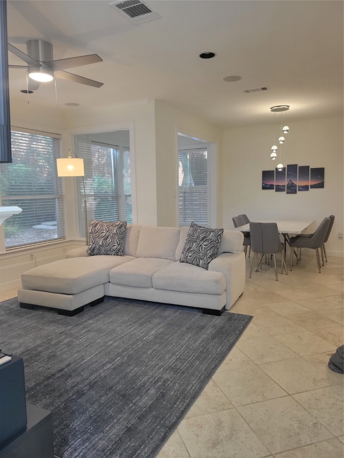 3203 Tom Green Street, Unit 3A Austin, TX 78705 - Photo 6 of 33 a living room with furniture and view of kitchen