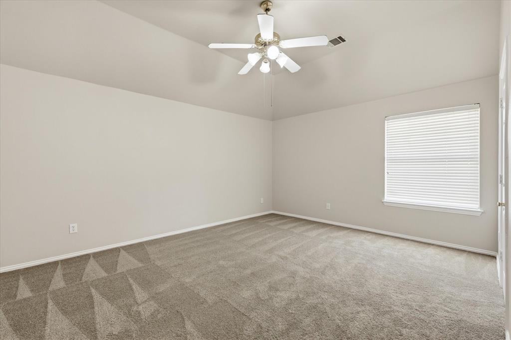 944 Hedgcoxe Road Plano, TX 75025 - Photo 31 of 40