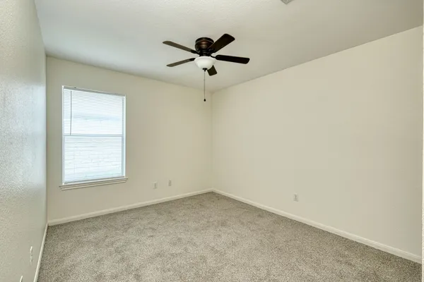 $1,950 | 1020 Downridge Drive, Leander, TX 78641