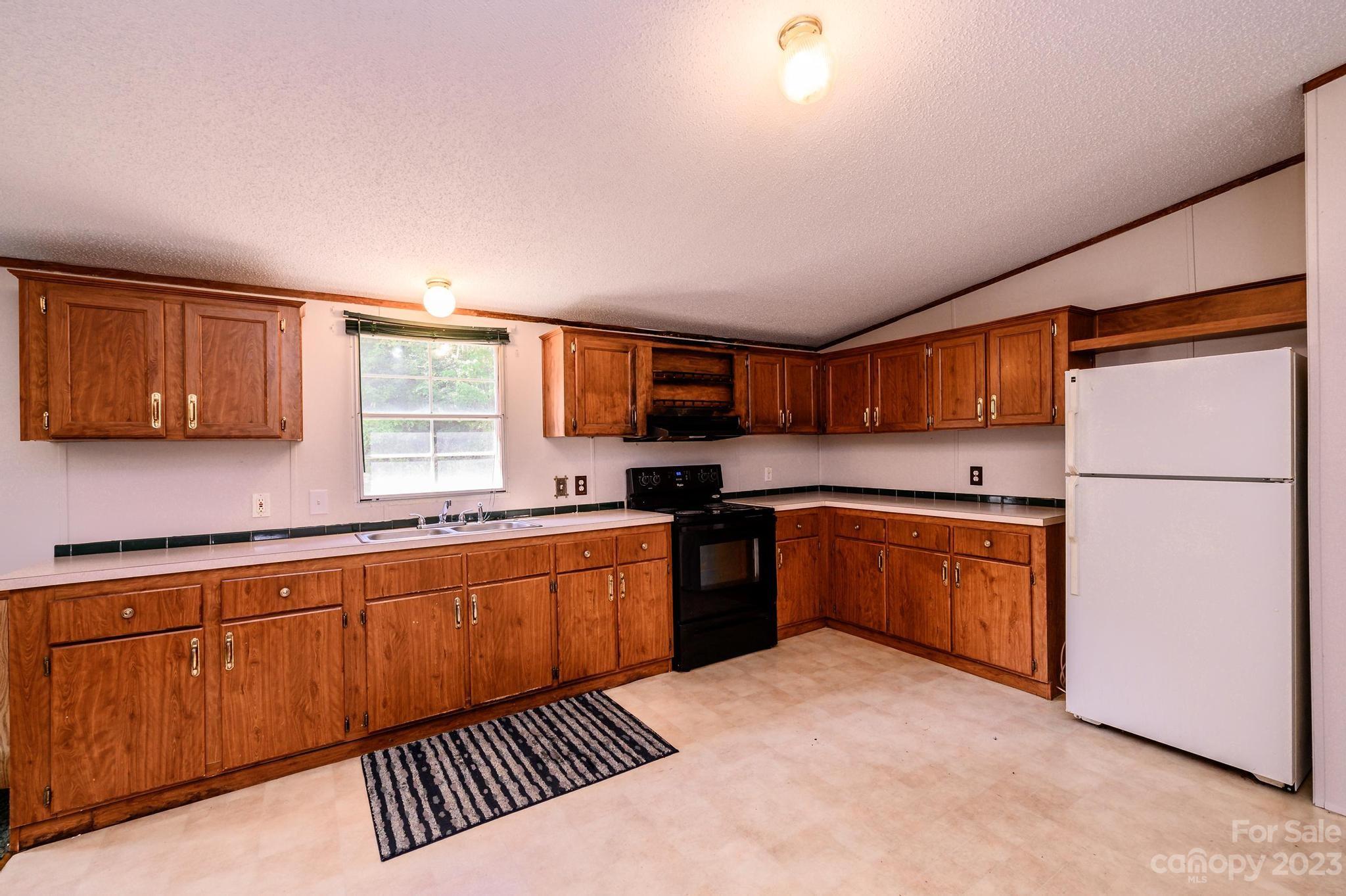 965 Advent Church Road Granite Falls, NC 28630 - Photo 12 of 30 Gallery Image 12