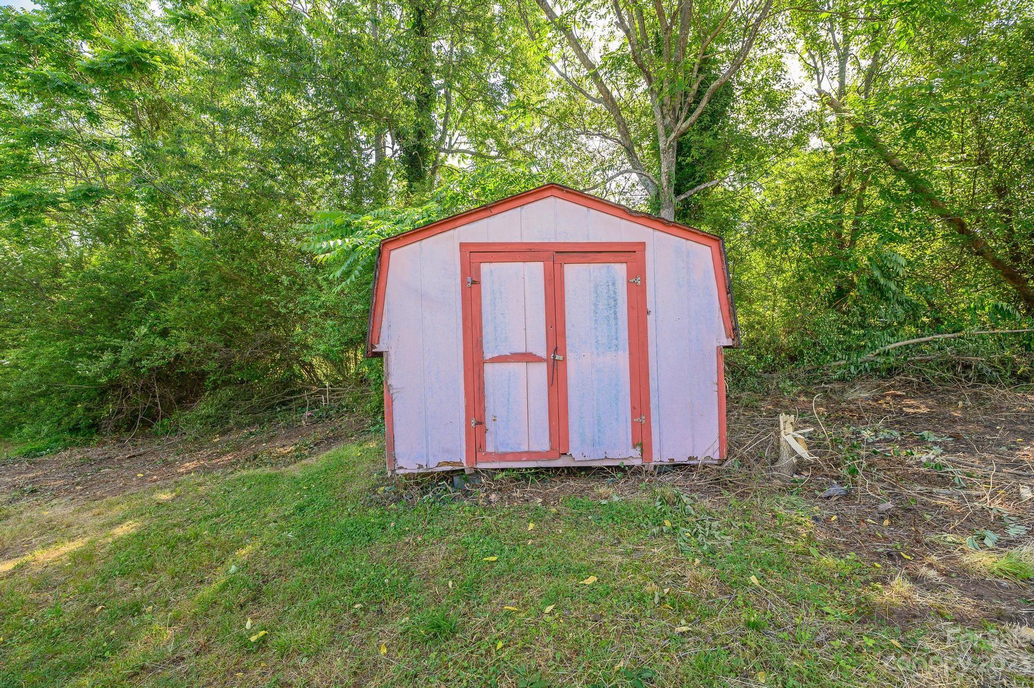 965 Advent Church Road Granite Falls, NC 28630 - Photo 27 of 30 Gallery Image 27