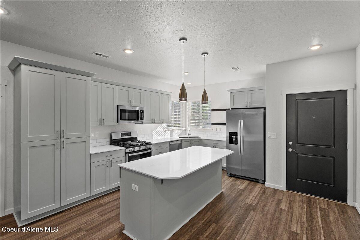 1360 Mordyl Loop Post Falls, ID 83854 - Photo 7 of 25 06