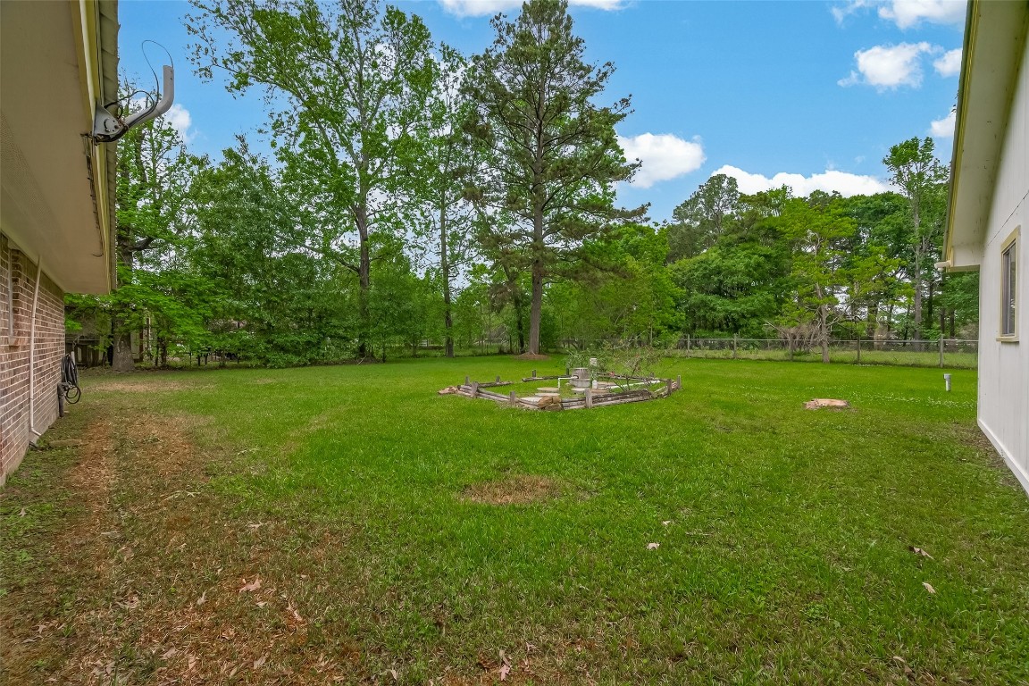 2 Magnolia Lane Huffman, TX 77336 - Photo 17 of 19