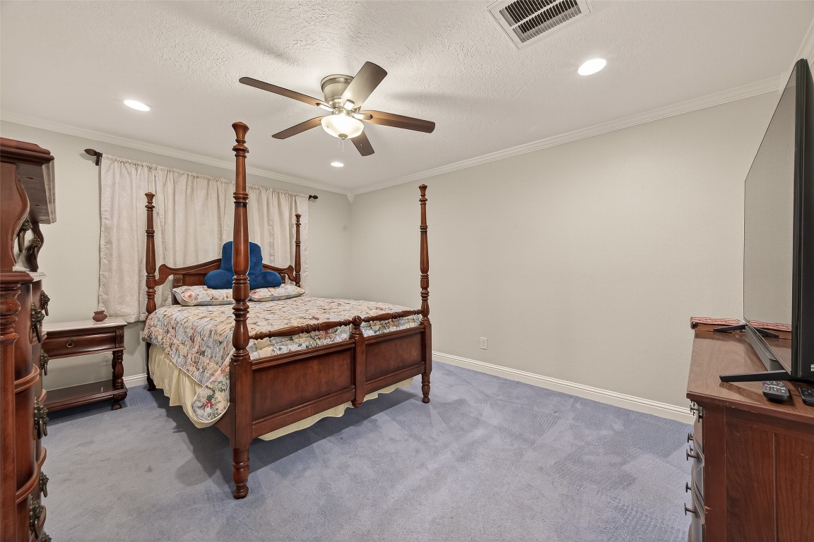 2 Magnolia Lane Huffman, TX 77336 - Photo 10 of 19