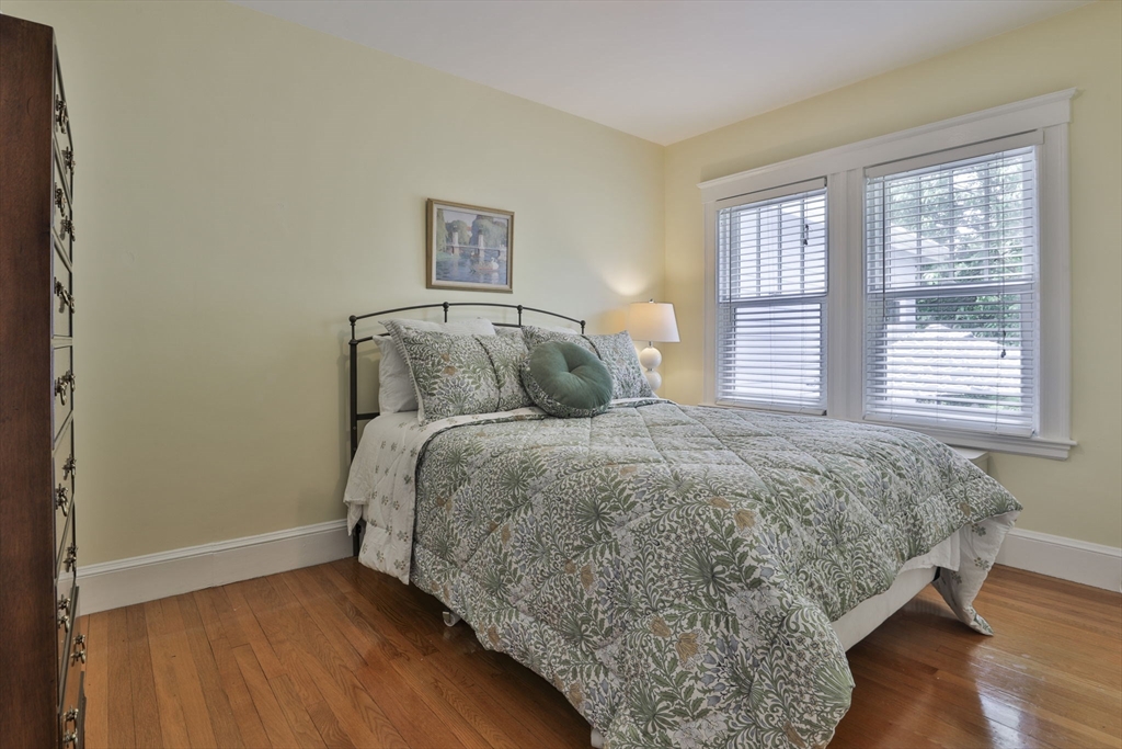 75 Howe Street Milton, MA 02186 - Photo 10 of 22 Gallery Image 10