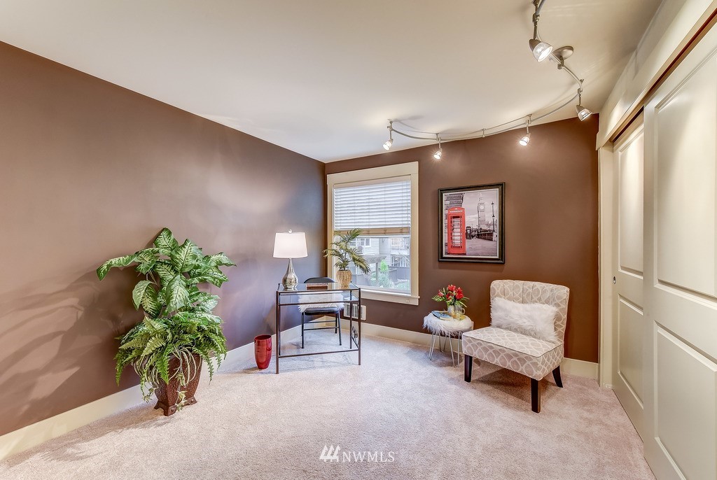 23015 Edmonds Way, Unit A202 Edmonds, WA 98020 - Photo 14 of 25 Gallery Image 14