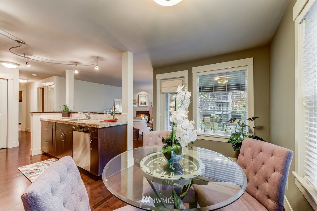 23015 Edmonds Way, Unit A202 Edmonds, WA 98020 - Photo 6 of 25 Gallery Image 6