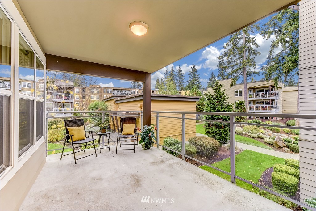 23015 Edmonds Way, Unit A202 Edmonds, WA 98020 - Photo 7 of 25 Gallery Image 7