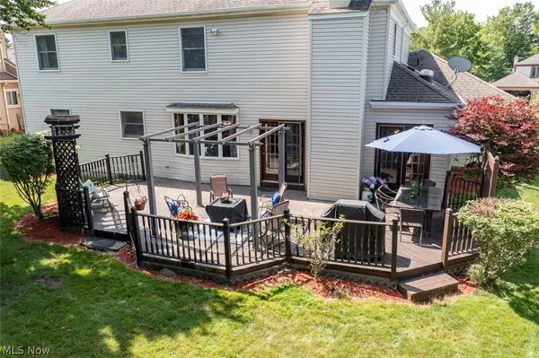 $439,500 | 18100 Rustic Hollow, Strongsville, OH 44136