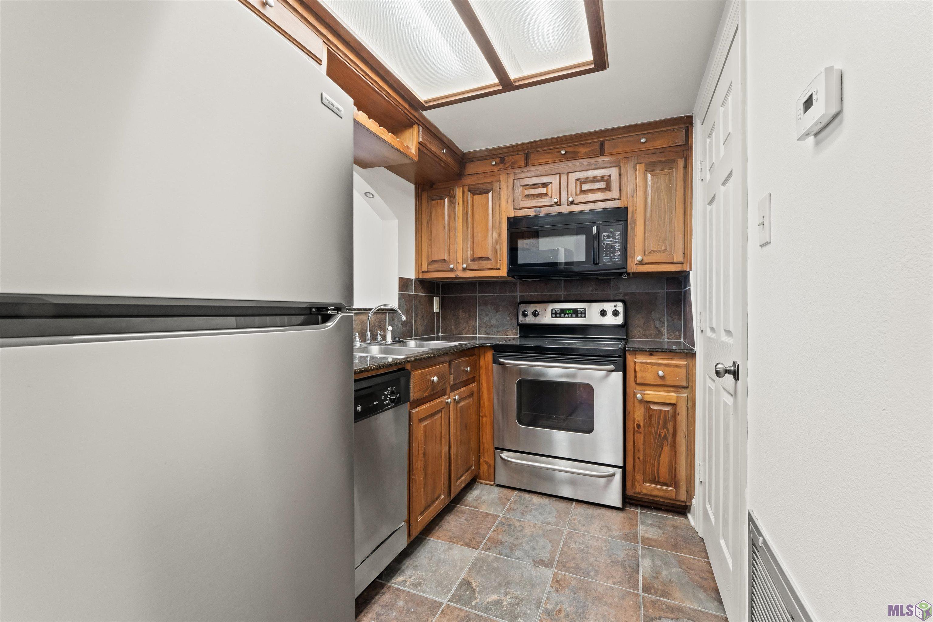 2045 North 3rd Street, Unit 420 Baton Rouge, LA 70802 - Photo 4 of 17