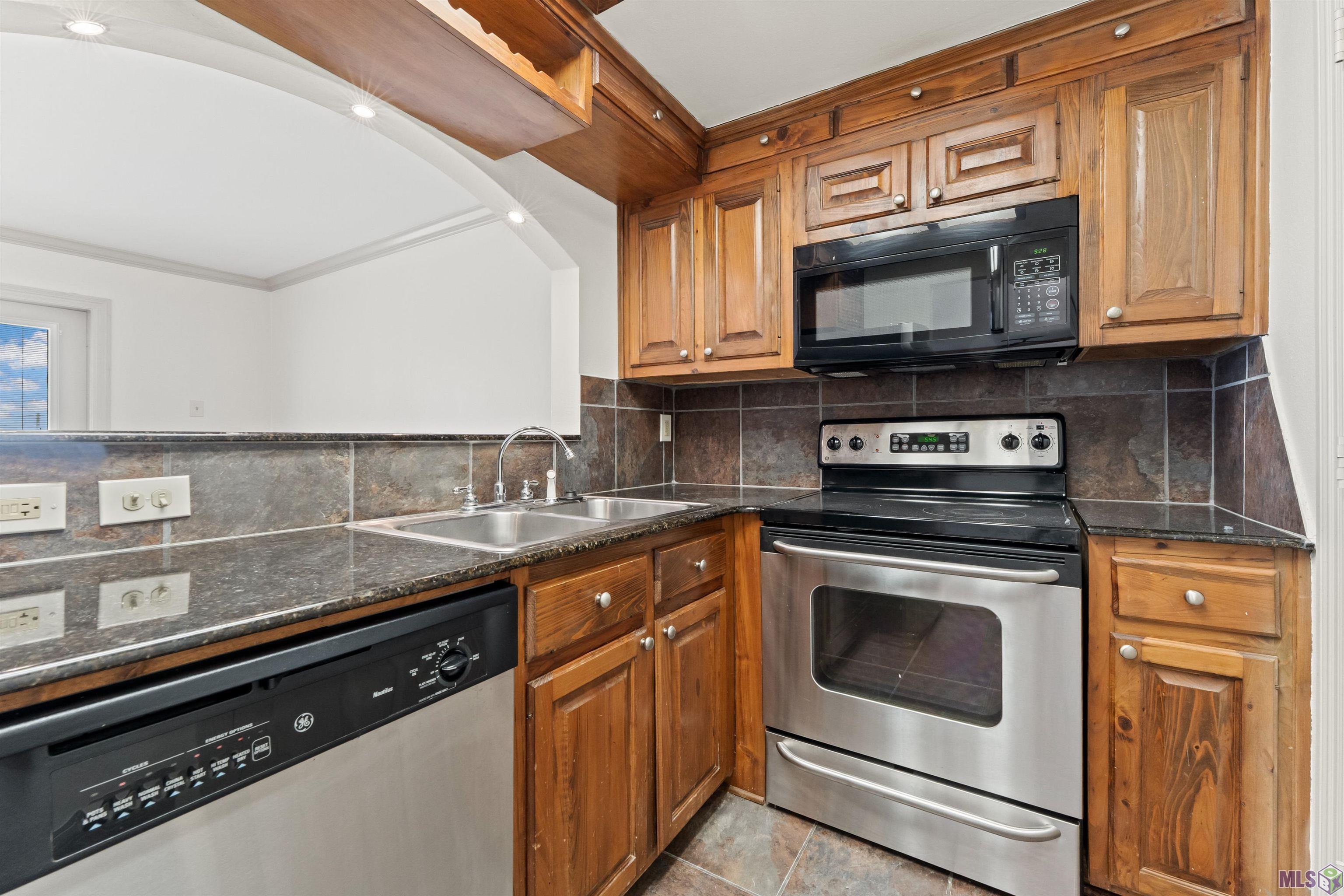 2045 North 3rd Street, Unit 420 Baton Rouge, LA 70802 - Photo 5 of 17