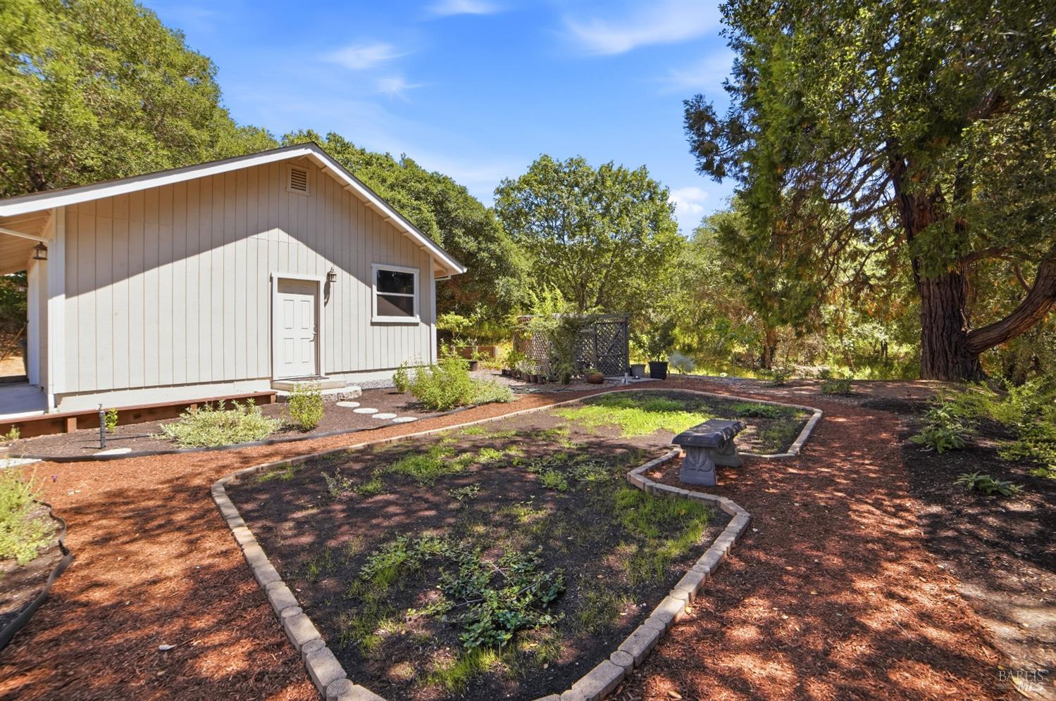 7695 Atkinson Road Sebastopol, CA 95472 - Photo 34 of 40