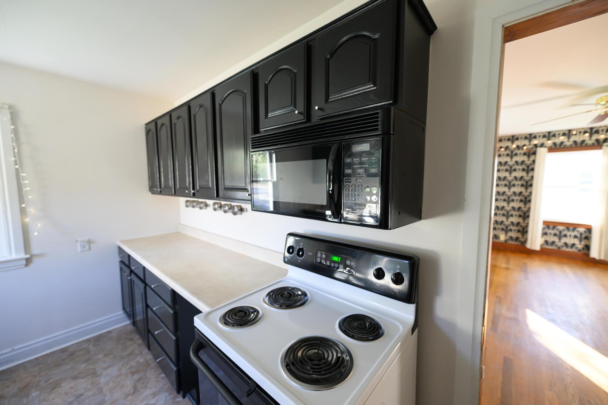 43 Pomeroy Road Athens, OH 45701 - Photo 16 of 57 2025100343pomeroy_athens00022
