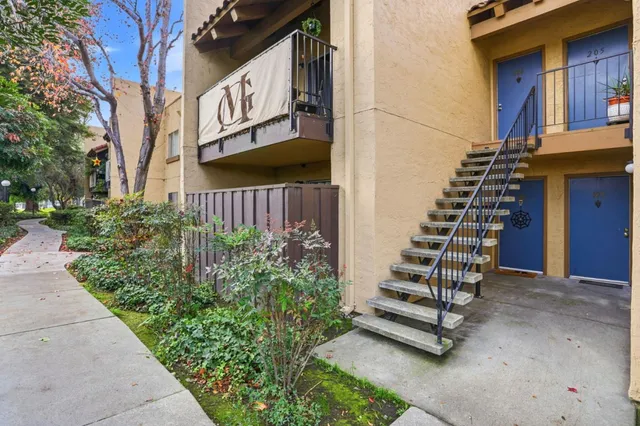 $409,000 | 247 North Capitol Avenue, Unit 105, San Jose, CA 95127