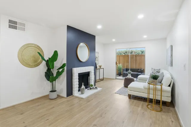 $409,000 | 247 North Capitol Avenue, Unit 105, San Jose, CA 95127