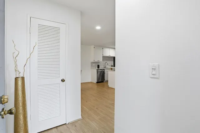 $409,000 | 247 North Capitol Avenue, Unit 105, San Jose, CA 95127