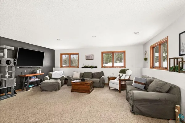 $685,000 | 2783 Lauren Road, Duluth, MN 55804