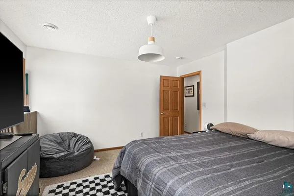 $685,000 | 2783 Lauren Road, Duluth, MN 55804